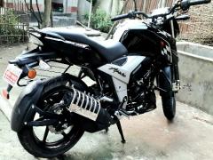 TVS Apache RTR 160 4V